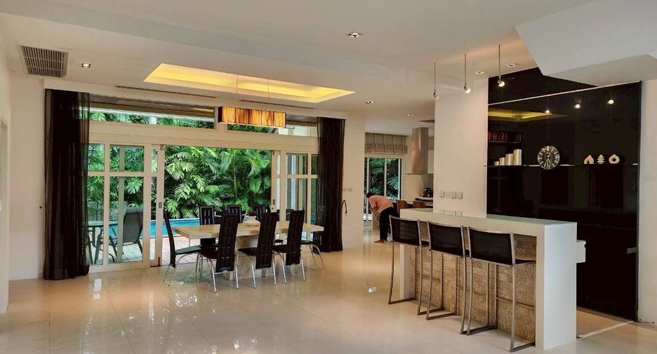 Villa en alquiler de 4 habitaciones en Mueang Phuket, Phuket