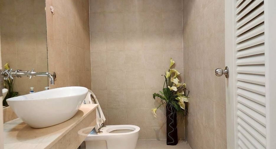 Villa en alquiler de 4 habitaciones en Mueang Phuket, Phuket