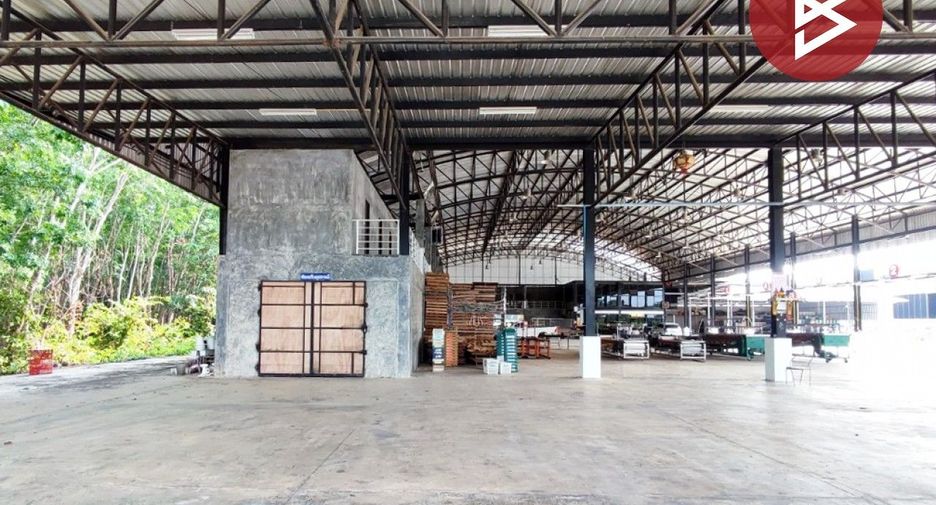 For sale warehouse in Khao Saming, Trat