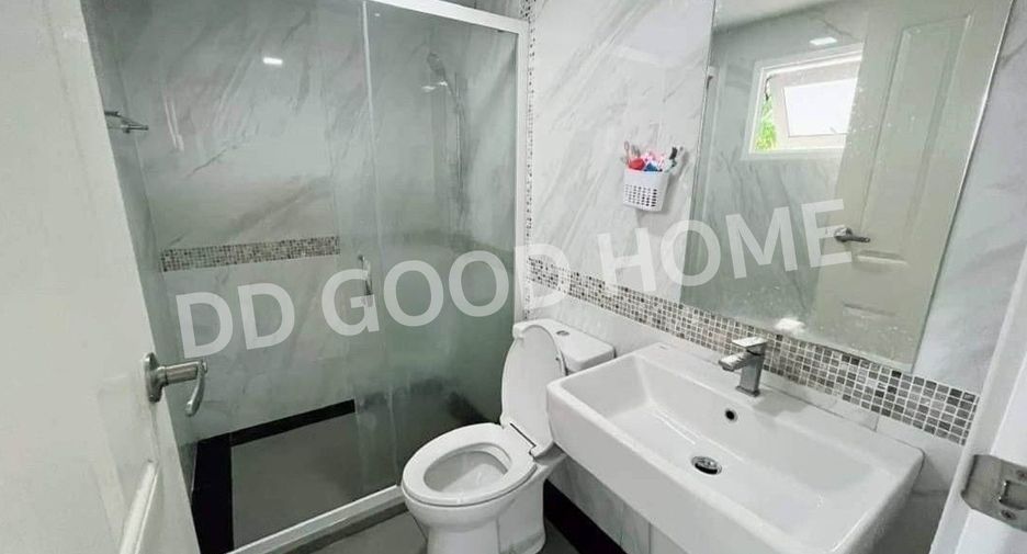 For rent and for sale 4 bedrooms house in Bueng Kum, Bangkok