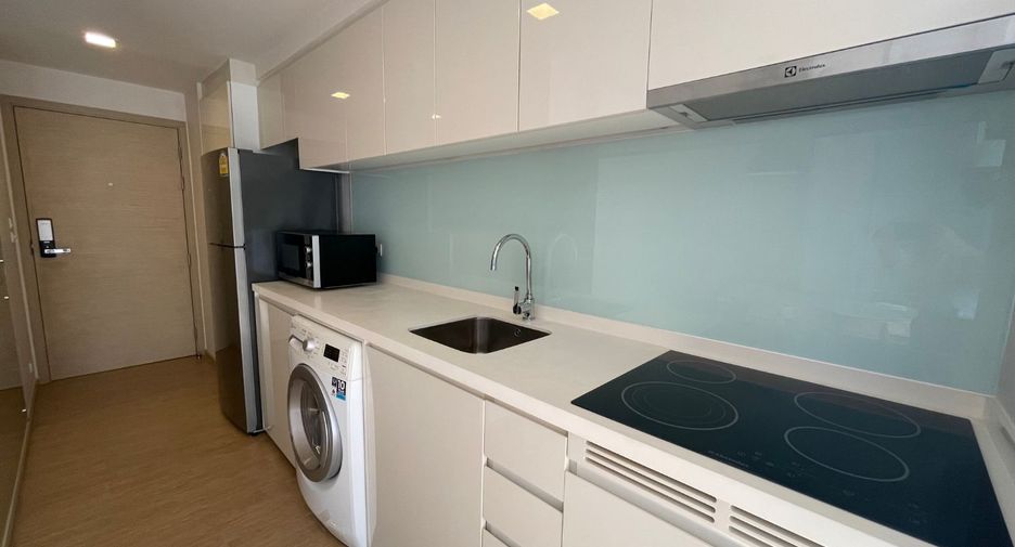 For rent and for sale 2 bedrooms condo in Khlong Toei, Bangkok