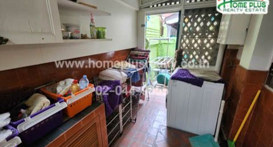 For sale 3 ベッドルーム house in Mueang Pathum Thani, Pathum Thani