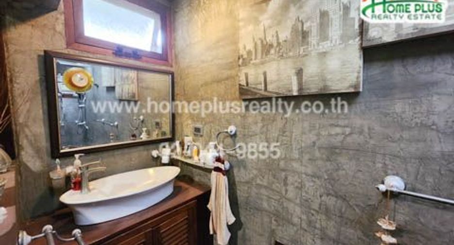 For sale 3 ベッドルーム house in Mueang Pathum Thani, Pathum Thani