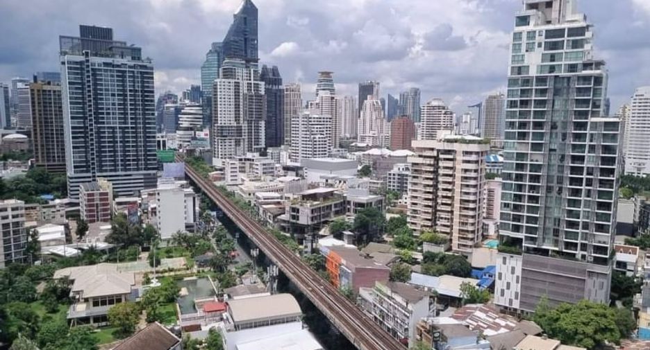 For rent and for sale 2 bedrooms condo in Khlong Toei, Bangkok