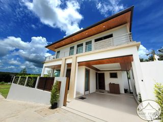 For rent and for sale 3 bedrooms villa in Thalang, Phuket