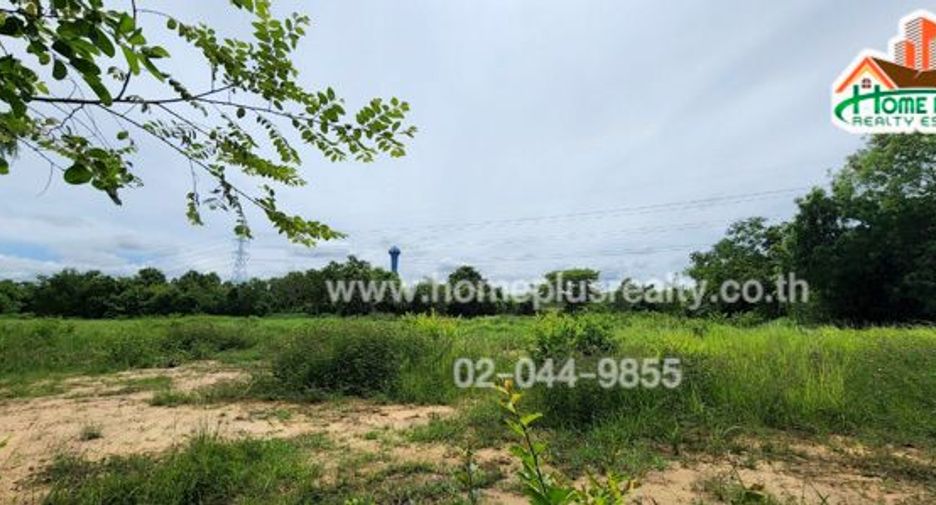 出售 土地 在 Sattahip, Chon Buri