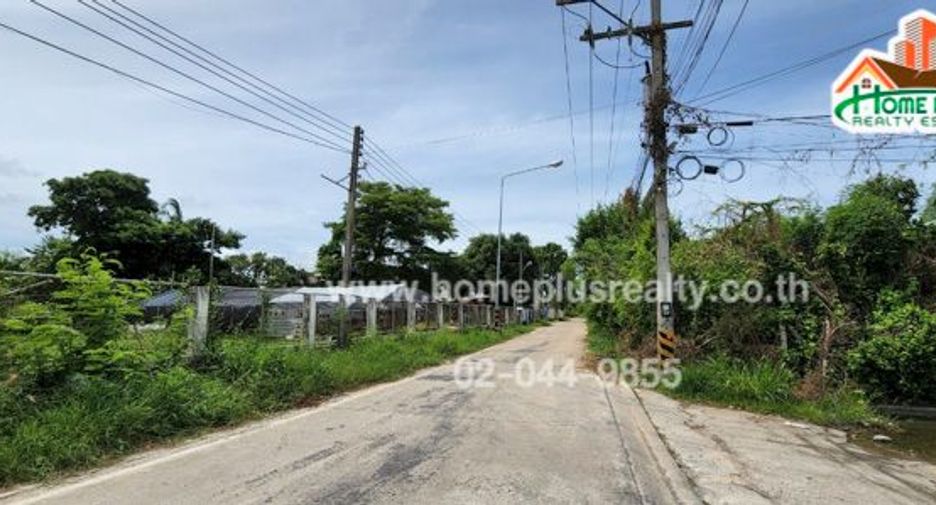 出售 土地 在 Sattahip, Chon Buri