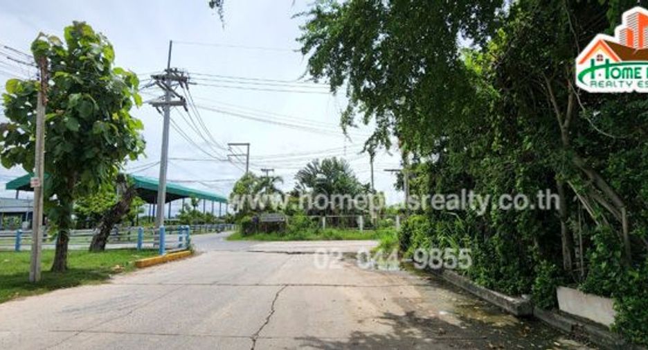 出售 土地 在 Sattahip, Chon Buri