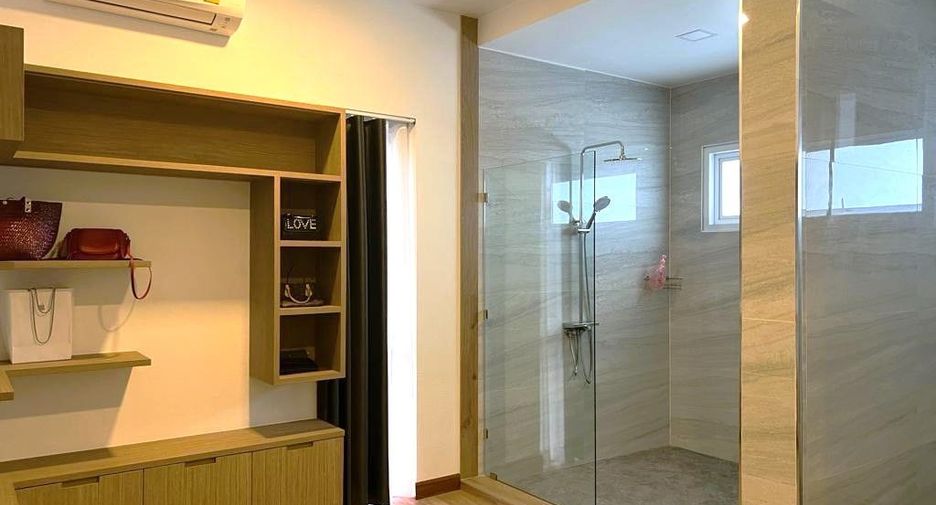 For sale 4 ベッドルーム villa in Na Yong, Trang