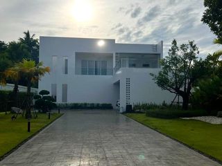 For sale 4 bed villa in Na Yong, Trang