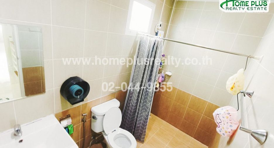 Reihenhaus zum Kauf mit 3 Zimmer in Bang Bua Thong, Nonthaburi
