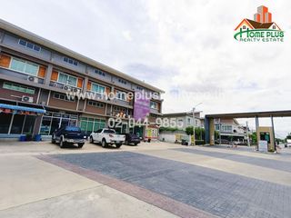 Casa adosada en venta de 3 habitaciones en Bang Bua Thong, Nonthaburi