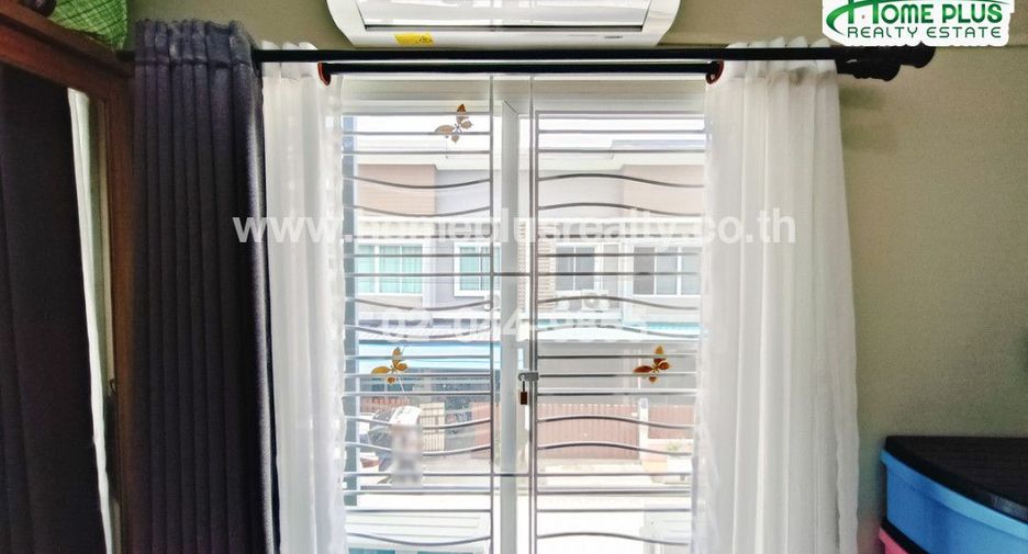 Reihenhaus zum Kauf mit 3 Zimmer in Bang Bua Thong, Nonthaburi