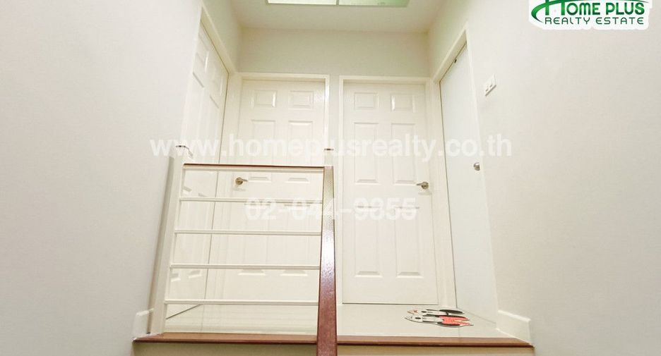 Reihenhaus zum Kauf mit 3 Zimmer in Bang Bua Thong, Nonthaburi