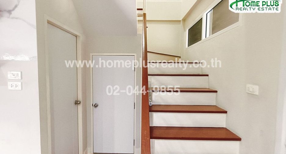 Reihenhaus zum Kauf mit 3 Zimmer in Bang Bua Thong, Nonthaburi