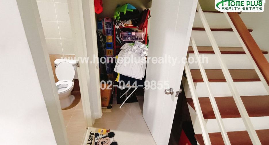 Reihenhaus zum Kauf mit 3 Zimmer in Bang Bua Thong, Nonthaburi