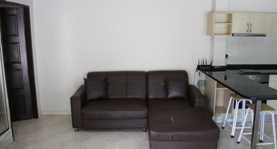 For sale 6 bedrooms apartment in Ko Samui, Surat Thani