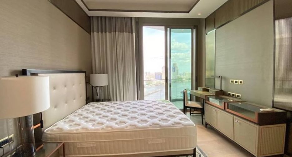 For rent 2 bed condo in Khlong San, Bangkok