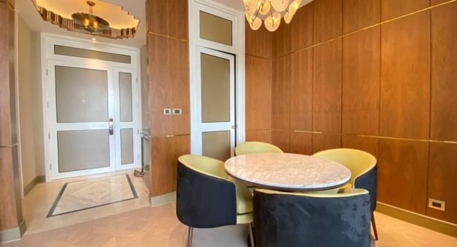 For rent 2 bed condo in Khlong San, Bangkok