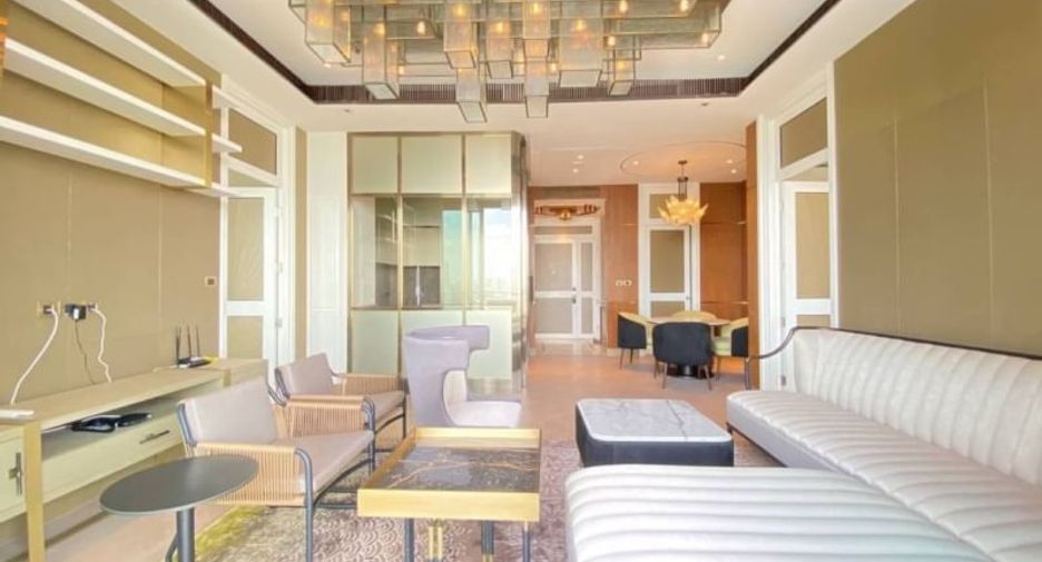 For rent 2 bed condo in Khlong San, Bangkok