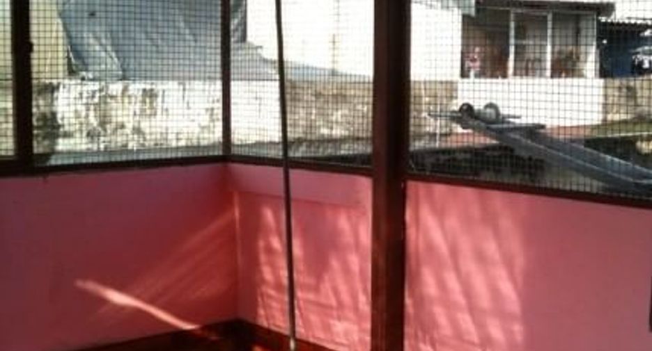 For sale 10 bedrooms retail Space in Chatuchak, Bangkok