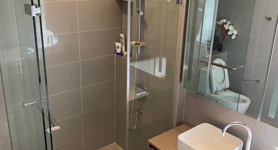 For rent and for sale 2 bedrooms condo in Bang Rak, Bangkok