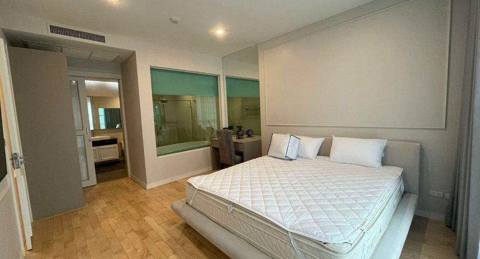 Wohnung zur Miete mit 2 Zimmer in Pathum Wan, Bangkok