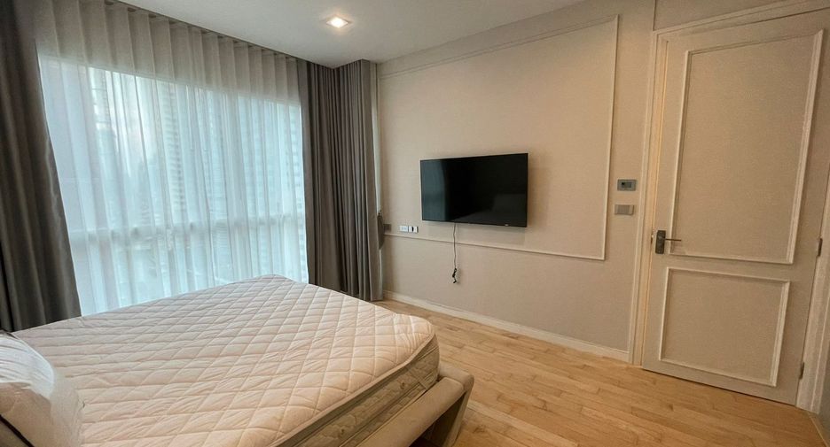Wohnung zur Miete mit 2 Zimmer in Pathum Wan, Bangkok