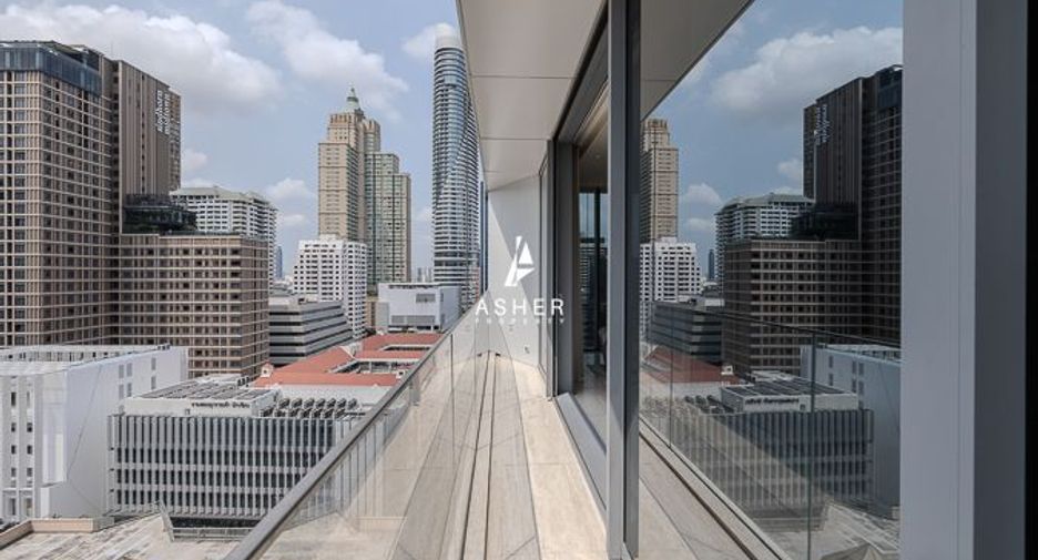 For sale 2 Beds condo in Pathum Wan, Bangkok