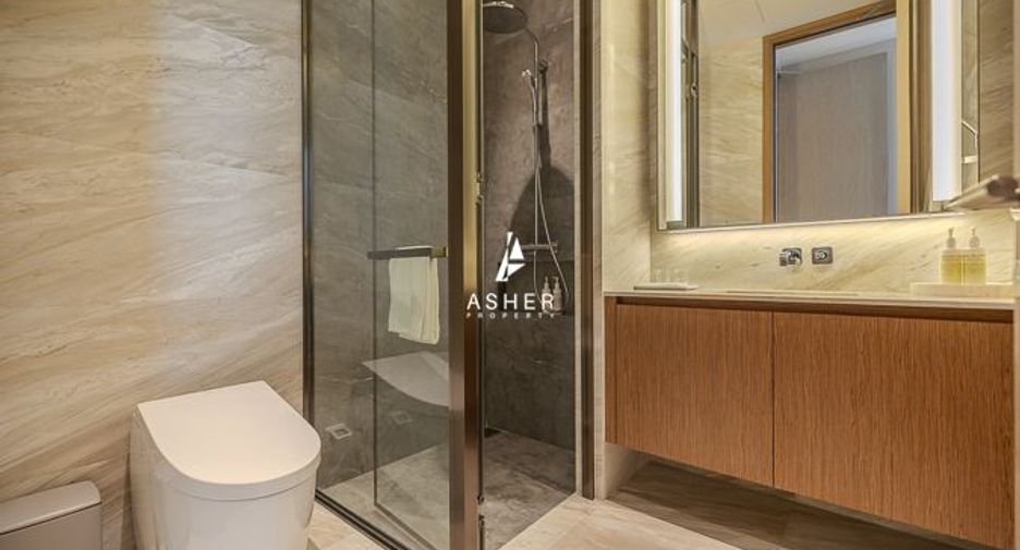For sale 2 Beds condo in Pathum Wan, Bangkok