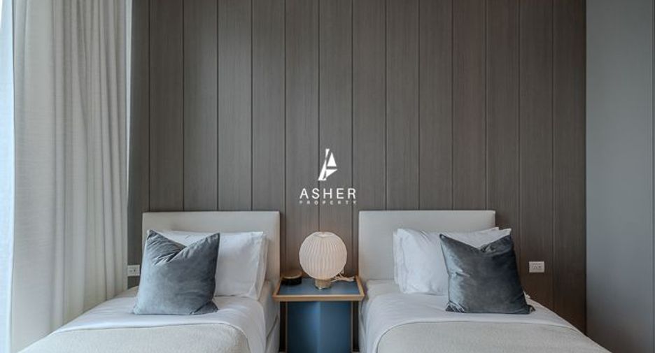 For sale 2 Beds condo in Pathum Wan, Bangkok