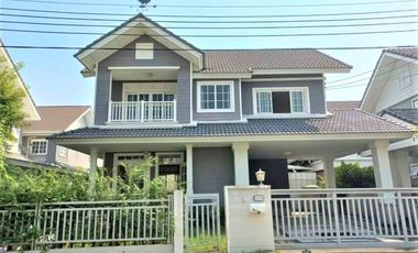 Casa en venta de 3 habitaciones en Khlong Sam Wa, Bangkok