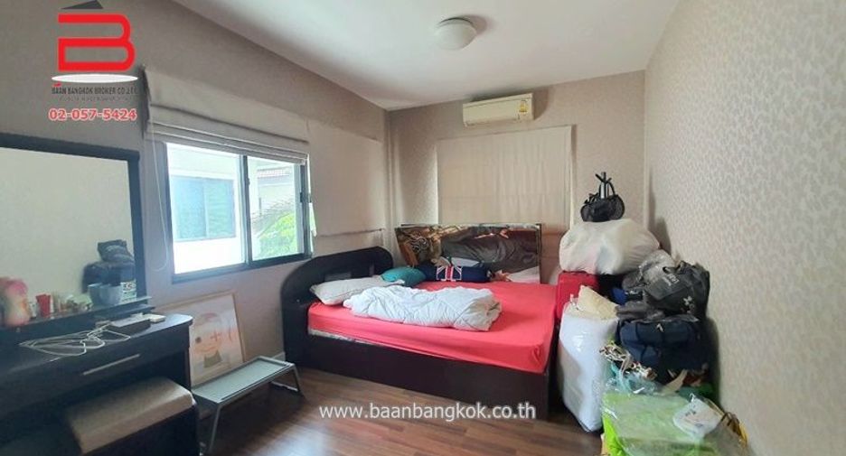 For sale 3 bedrooms house in Sai Mai, Bangkok