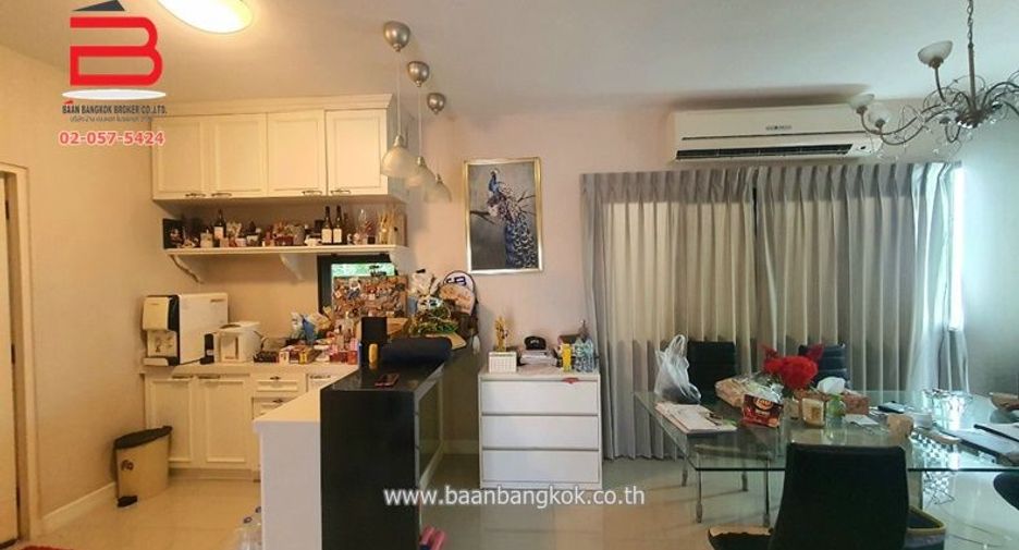 For sale 3 bedrooms house in Sai Mai, Bangkok