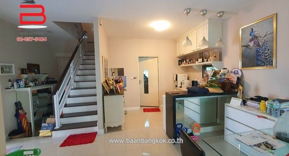 For sale 3 bedrooms house in Sai Mai, Bangkok