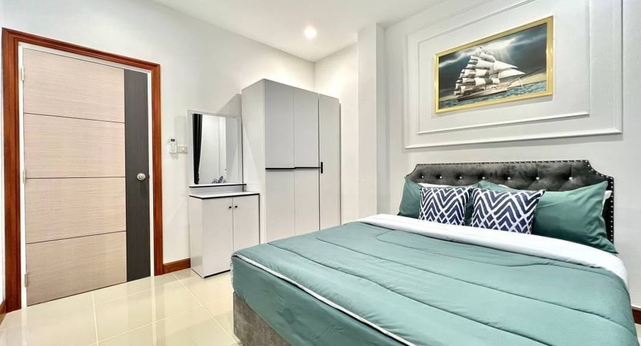 À vendre 4 chambres villa à Bang Lamung, Chonburi