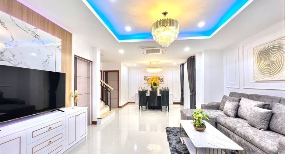 À vendre 4 chambres villa à Bang Lamung, Chonburi