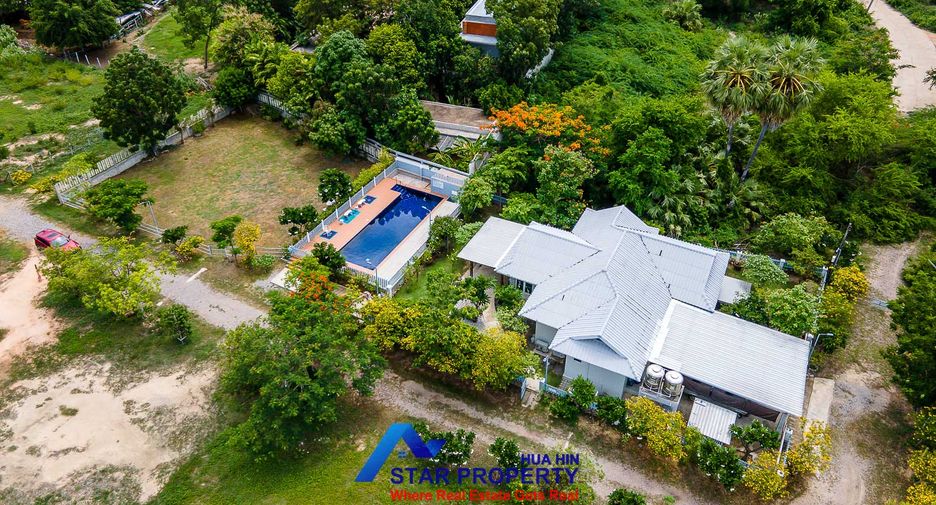 À vendre 3 chambres villa à Cha Am, Phetchaburi
