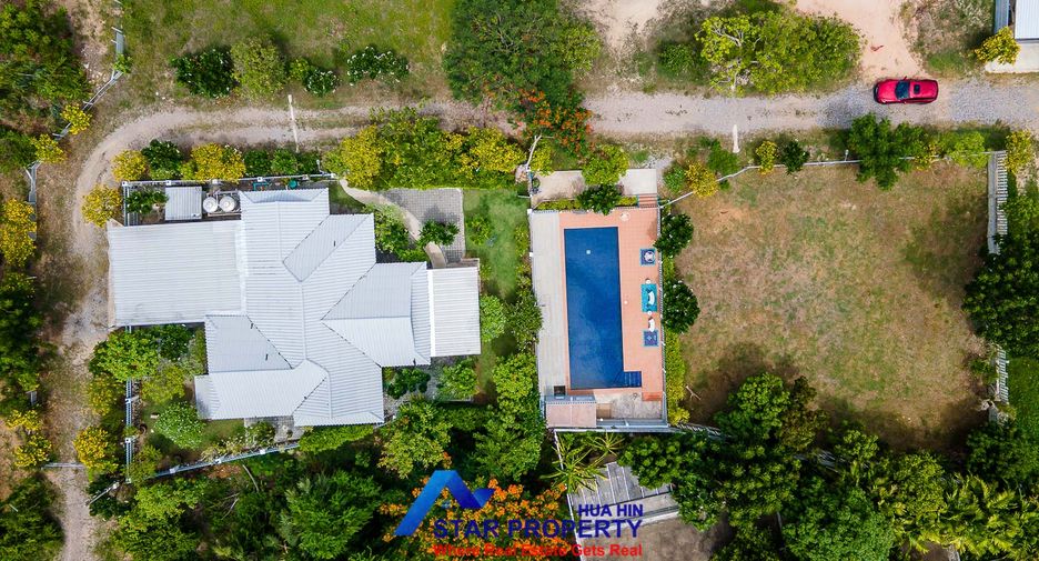À vendre 3 chambres villa à Cha Am, Phetchaburi