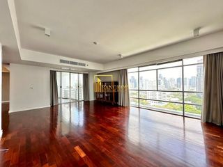 Condo en alquiler de 3 habitaciones en Watthana, Bangkok