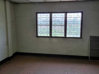 For sale 2 bed townhouse in Tha Maka, Kanchanaburi