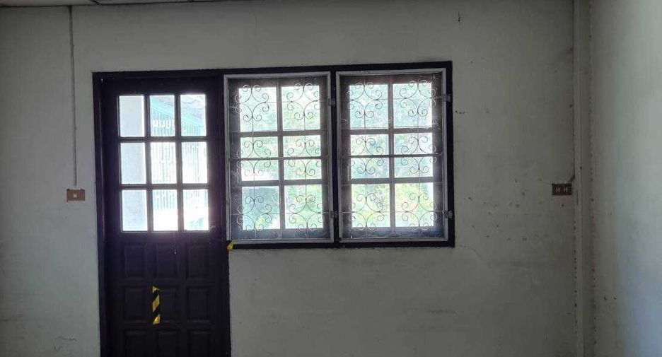 For sale 2 Beds townhouse in Tha Maka, Kanchanaburi