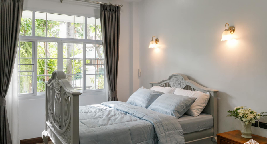 For sale 5 ベッドルーム villa in San Kamphaeng, Chiang Mai