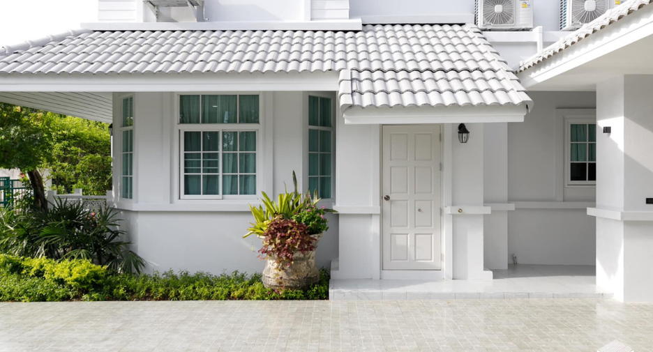 For sale 5 ベッドルーム villa in San Kamphaeng, Chiang Mai