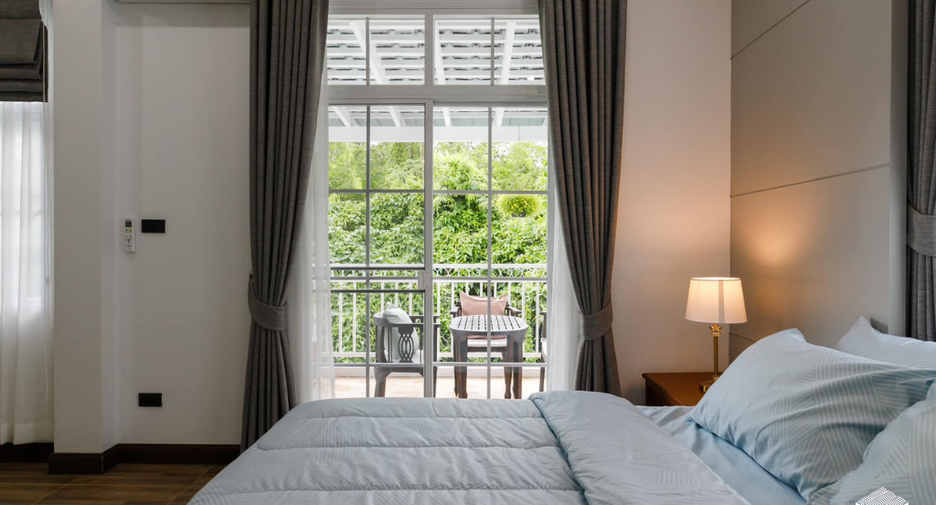 For sale 5 ベッドルーム villa in San Kamphaeng, Chiang Mai