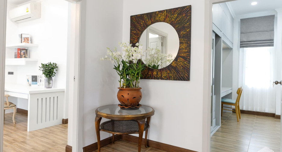 For sale 5 ベッドルーム villa in San Kamphaeng, Chiang Mai