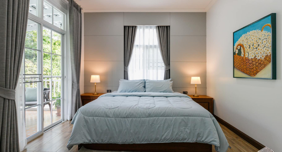 For sale 5 ベッドルーム villa in San Kamphaeng, Chiang Mai