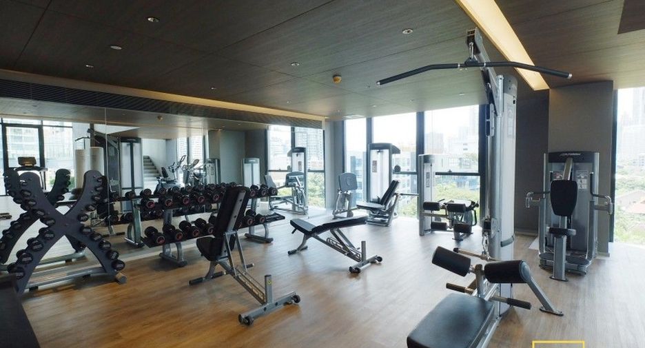 For rent 1 bed condo in Khlong Toei, Bangkok