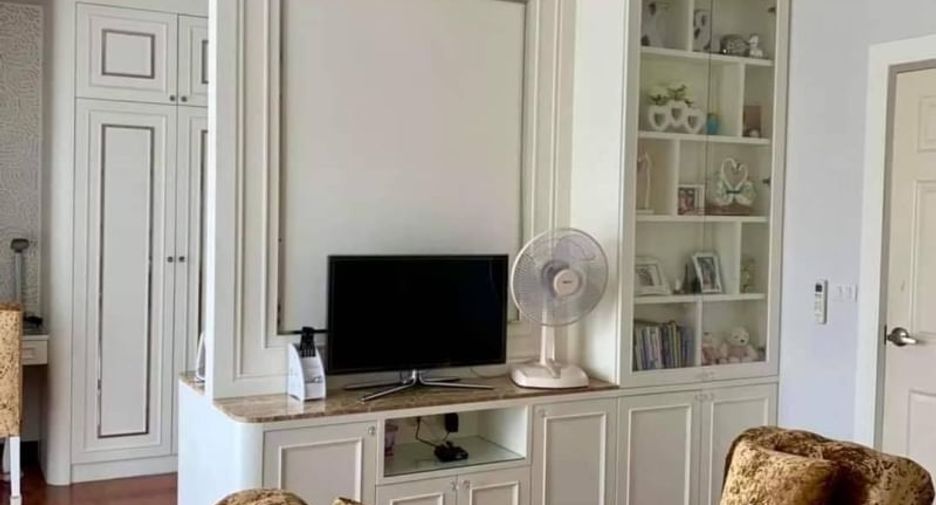 For sale 4 Beds house in Mueang Chon Buri, Chonburi