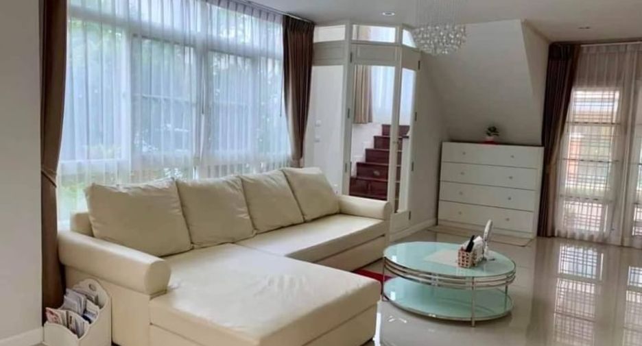 For sale 4 Beds house in Mueang Chon Buri, Chonburi